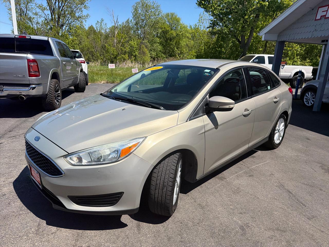 Ford Focus 4dr Sdn SE 2016