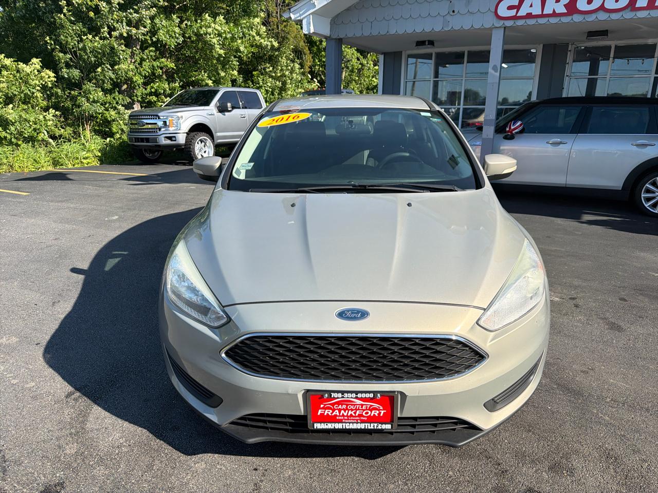 Ford Focus 4dr Sdn SE 2016