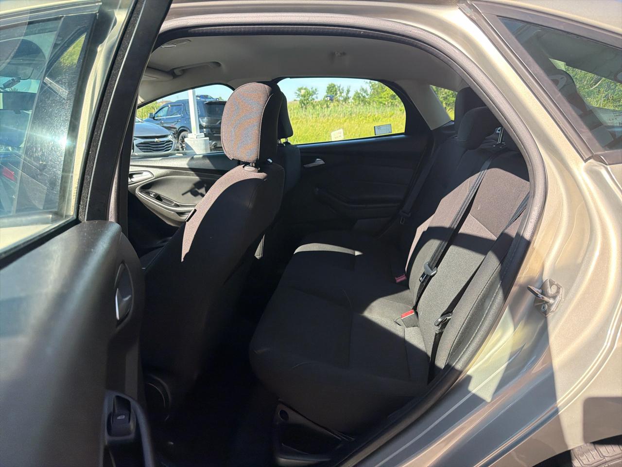 Ford Focus 4dr Sdn SE 2016