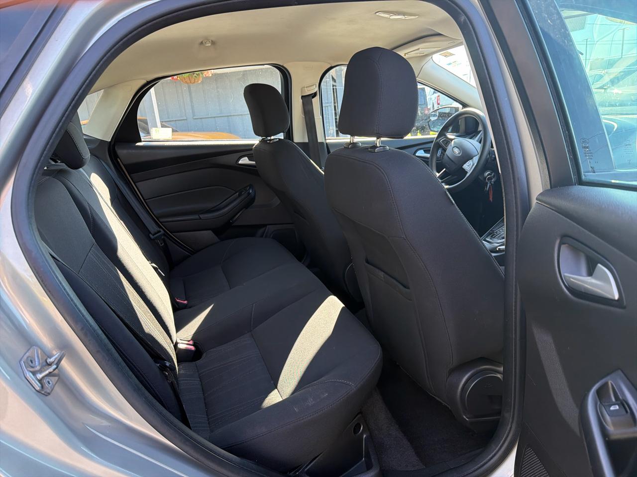 Ford Focus 4dr Sdn SE 2016