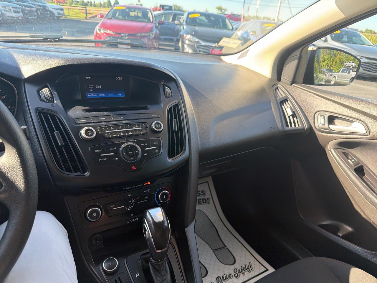 Ford Focus 4dr Sdn SE 2016