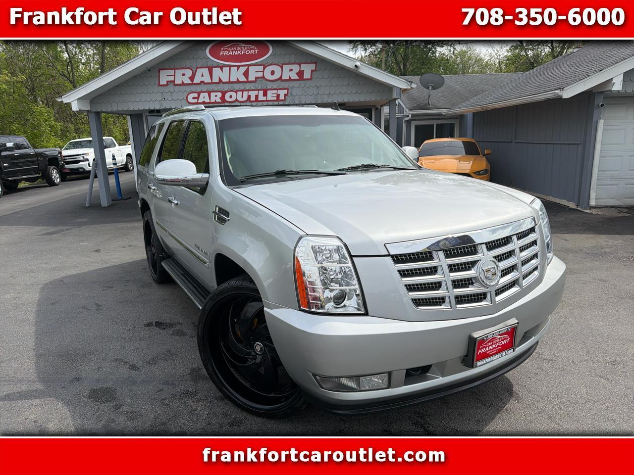 Cadillac Escalade AWD 4dr Base 2010