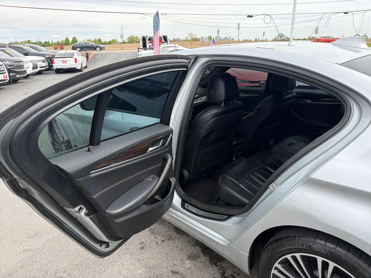 BMW 5 Series 530i xDrive Sedan 2020