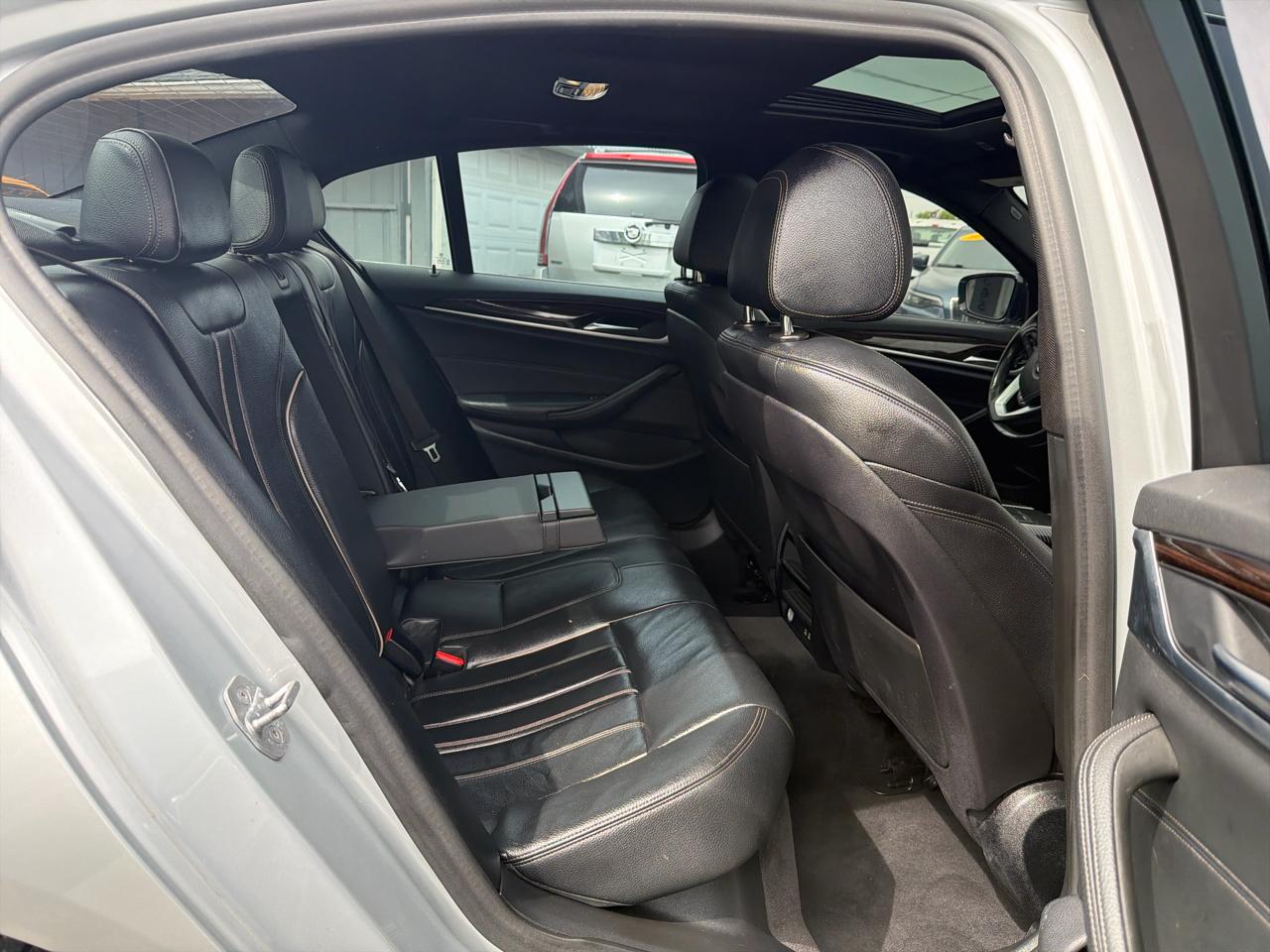 BMW 5 Series 530i xDrive Sedan 2020