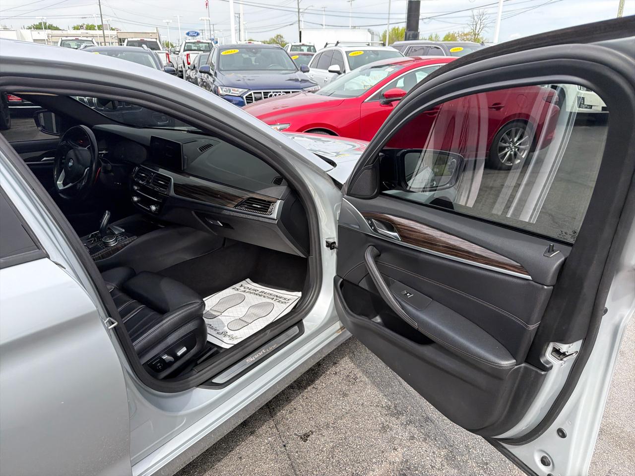 BMW 5 Series 530i xDrive Sedan 2020
