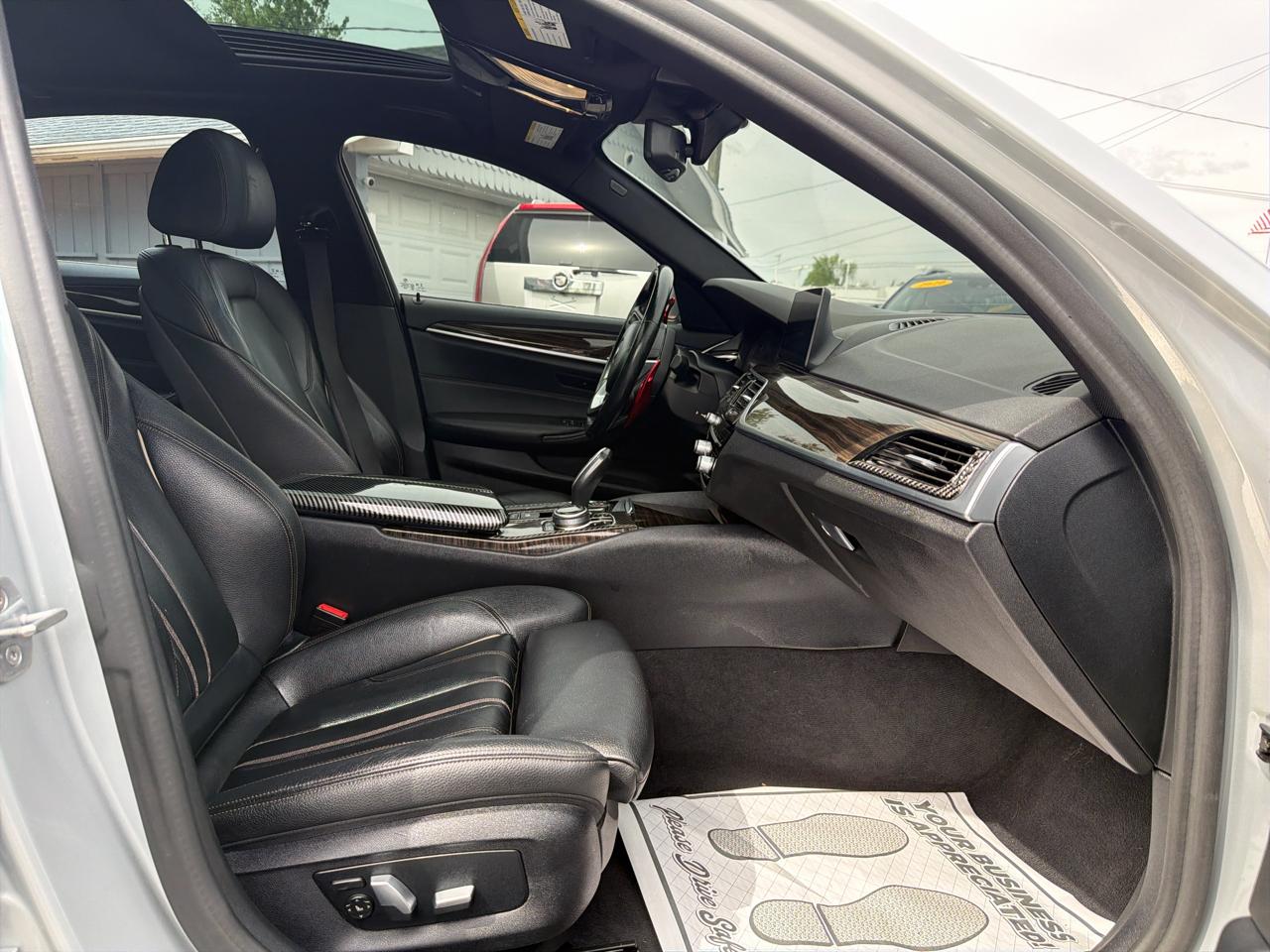 BMW 5 Series 530i xDrive Sedan 2020
