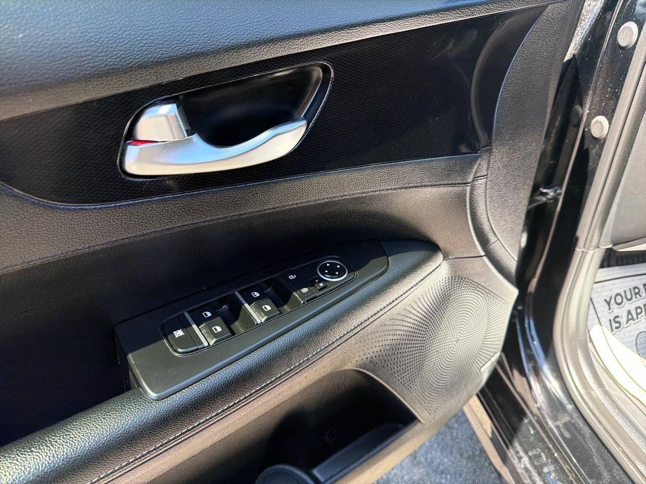 Kia Forte GT-Line IVT 2023