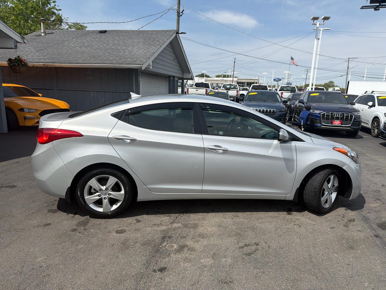 Hyundai Elantra 4dr Sdn Auto GLS (Ulsan Plant) 2013