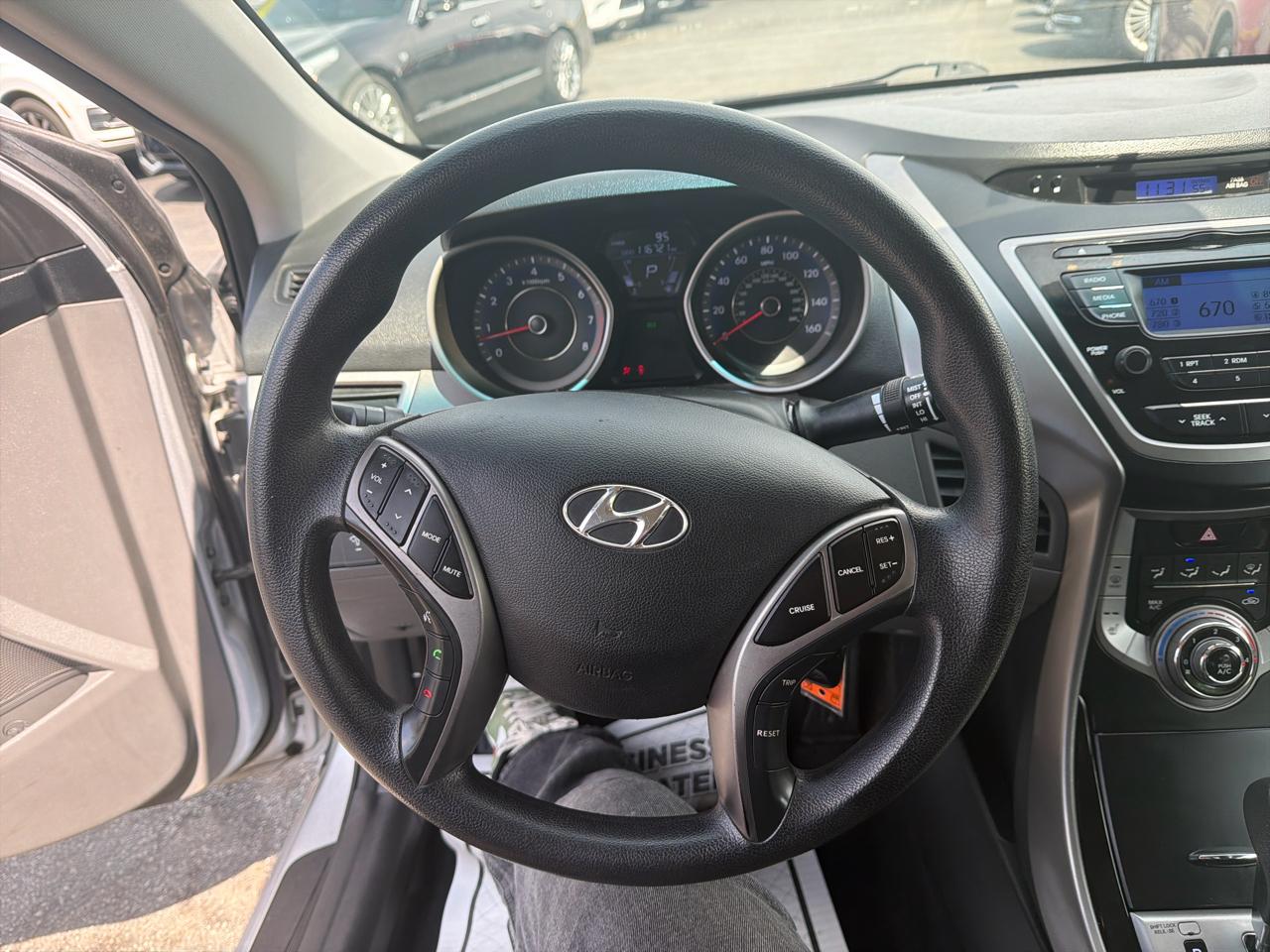 Hyundai Elantra 4dr Sdn Auto GLS (Ulsan Plant) 2013