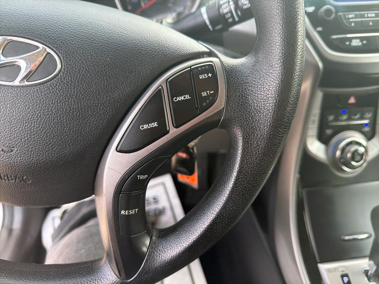 Hyundai Elantra 4dr Sdn Auto GLS (Ulsan Plant) 2013