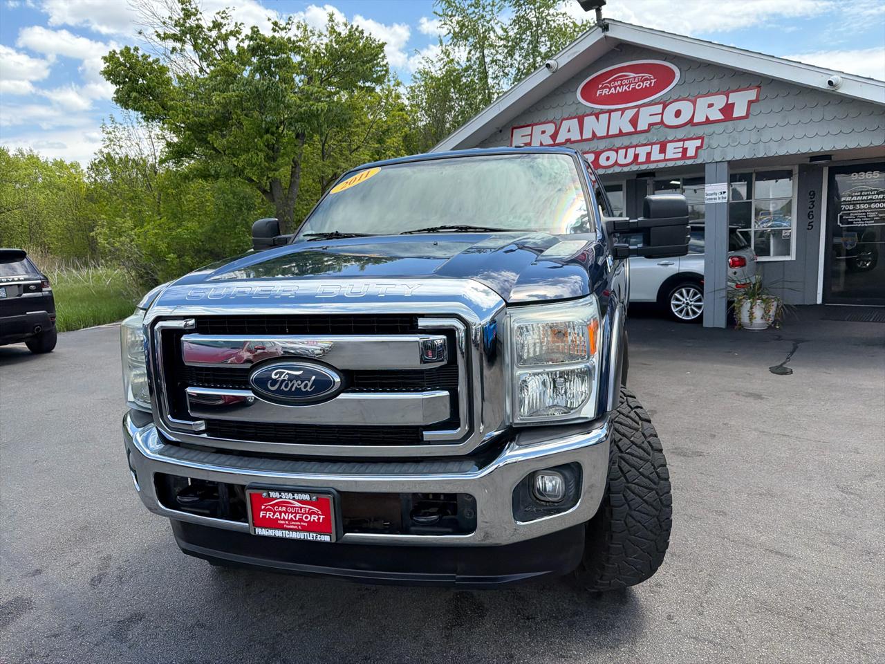 Ford Super Duty F-250 SRW 4WD Crew Cab 156" Lariat 2011