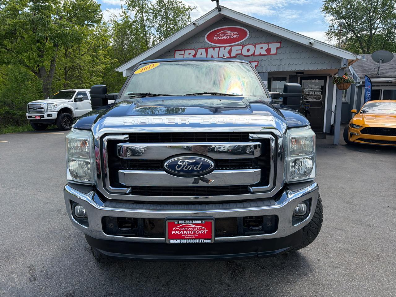 Ford Super Duty F-250 SRW 4WD Crew Cab 156" Lariat 2011