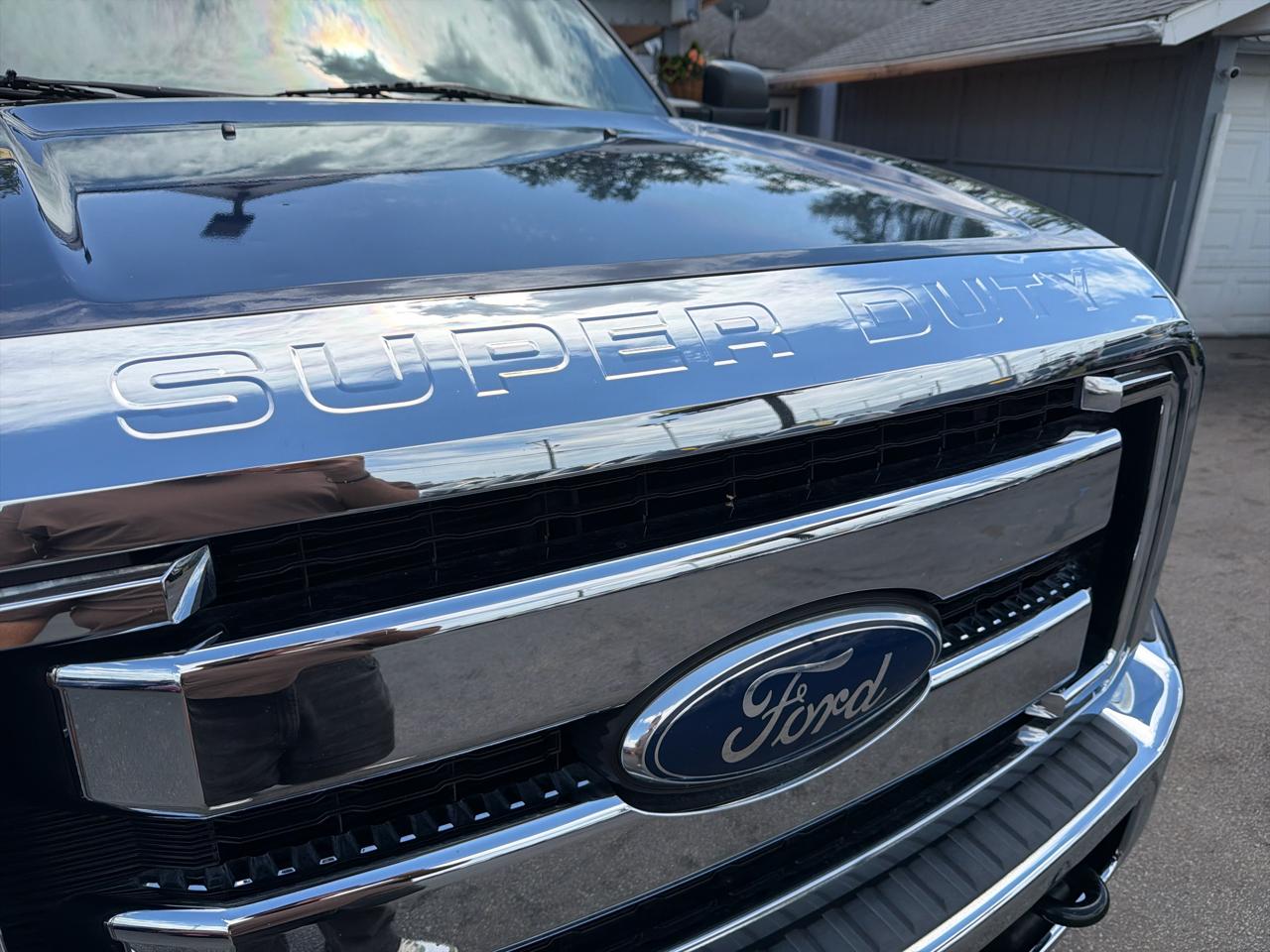 Ford Super Duty F-250 SRW 4WD Crew Cab 156" Lariat 2011