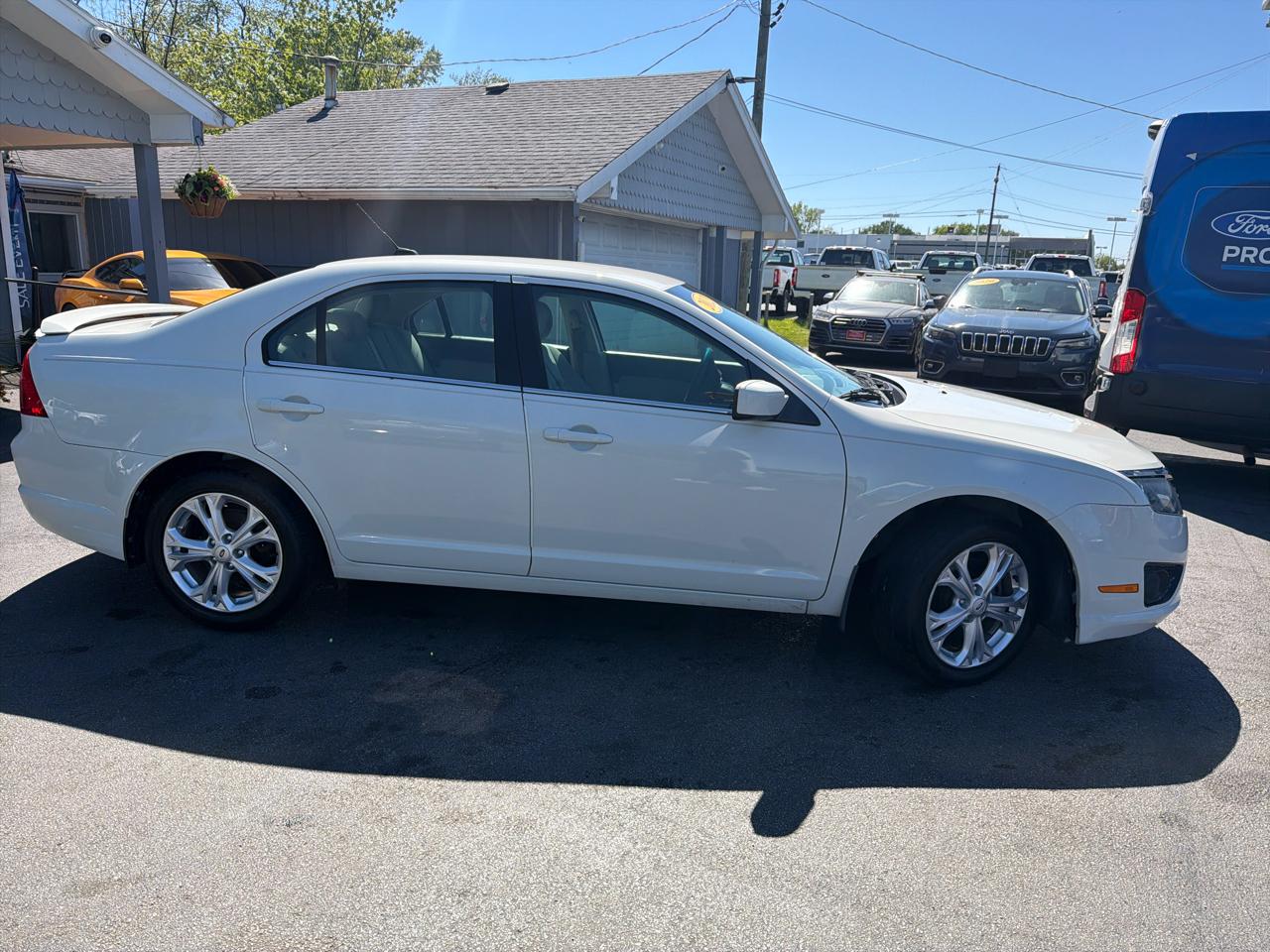 Ford Fusion 4dr Sdn SE FWD 2012
