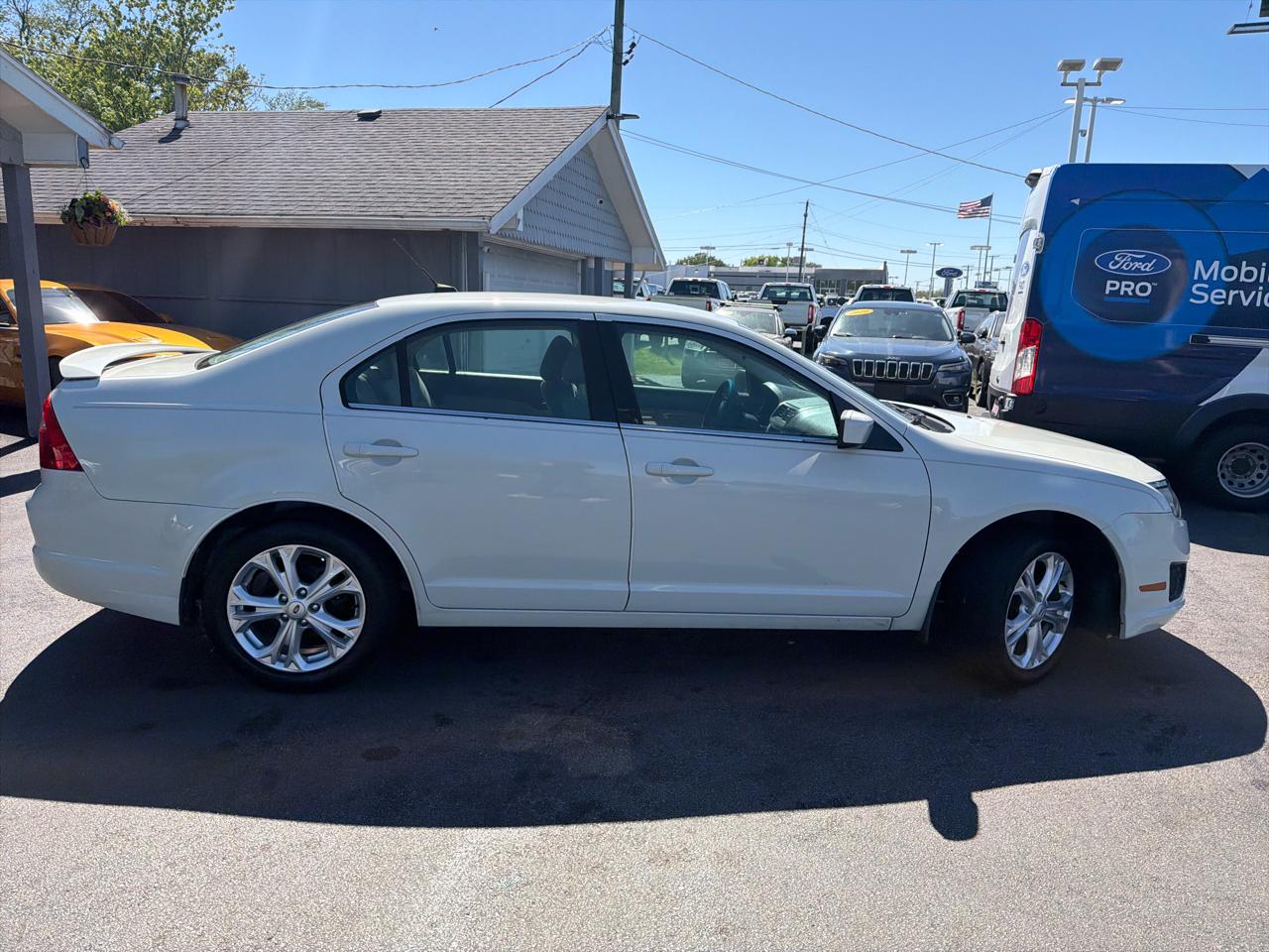Ford Fusion 4dr Sdn SE FWD 2012