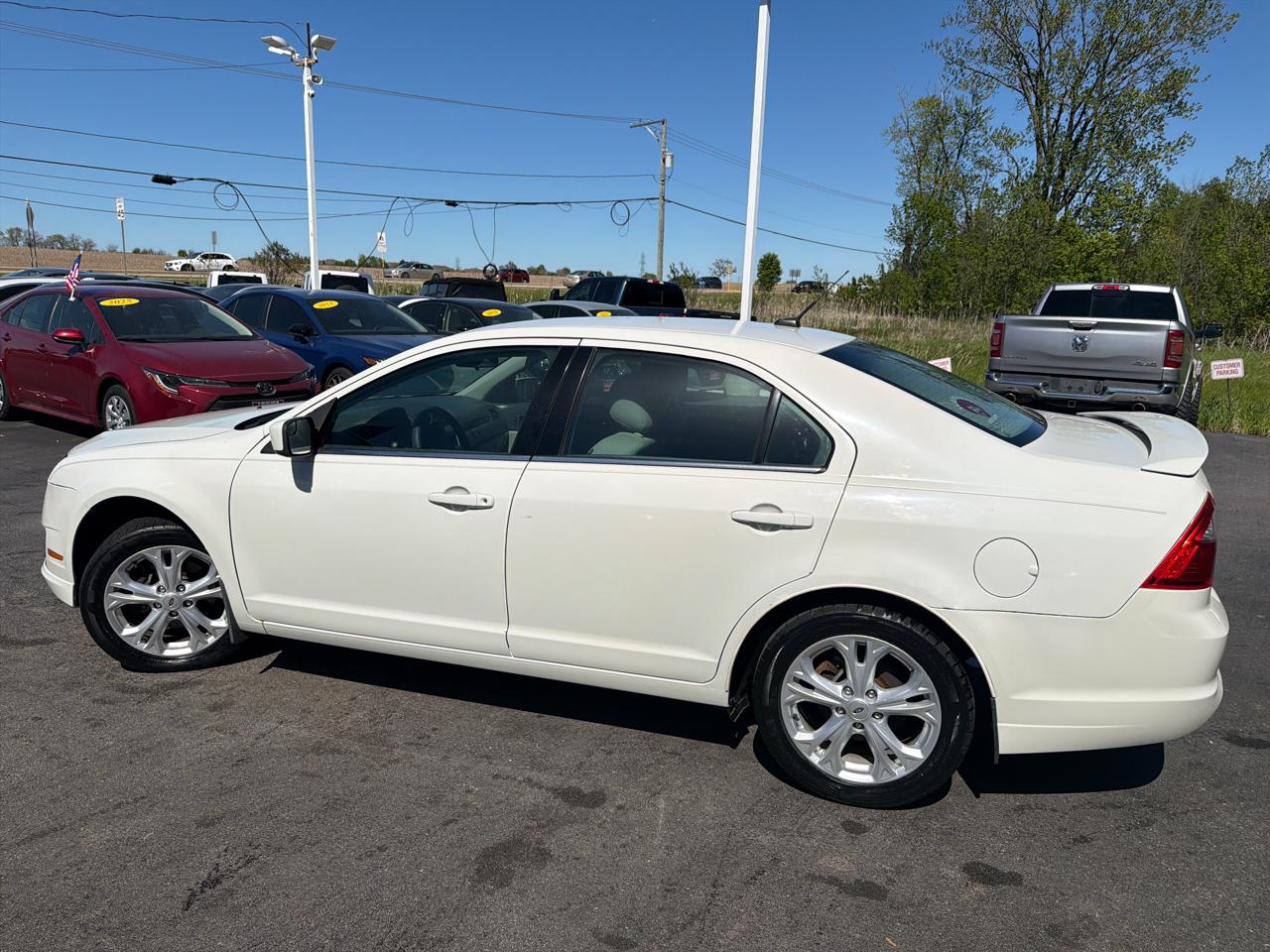 Ford Fusion 4dr Sdn SE FWD 2012