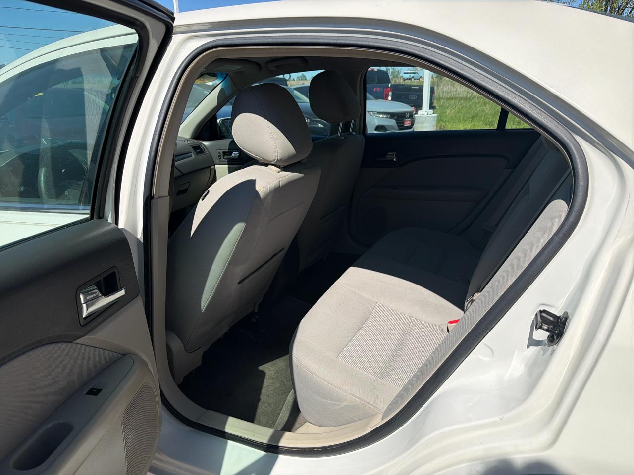 Ford Fusion 4dr Sdn SE FWD 2012