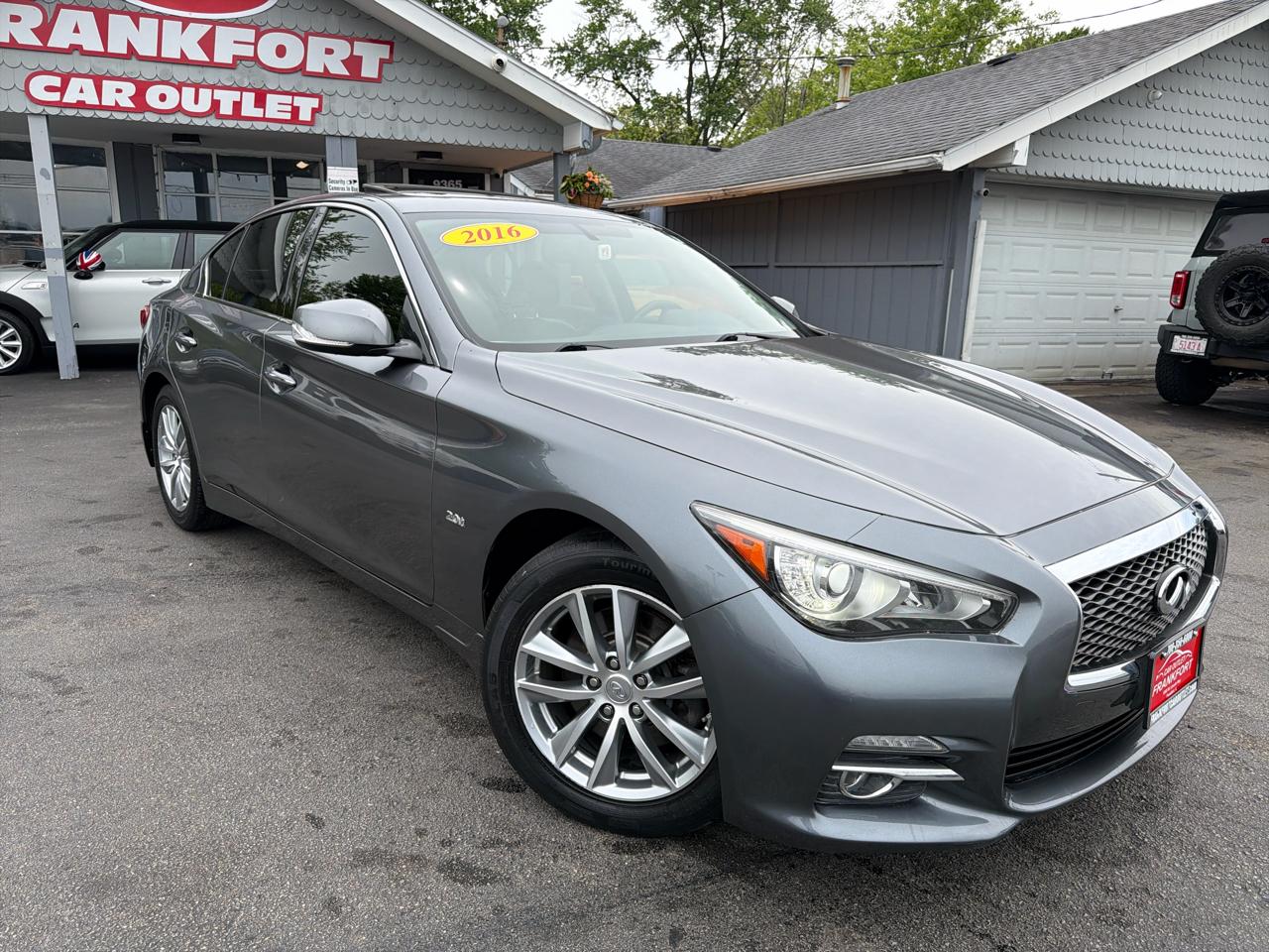 Infiniti Q50 4dr Sdn 2.0t Premium AWD 2016