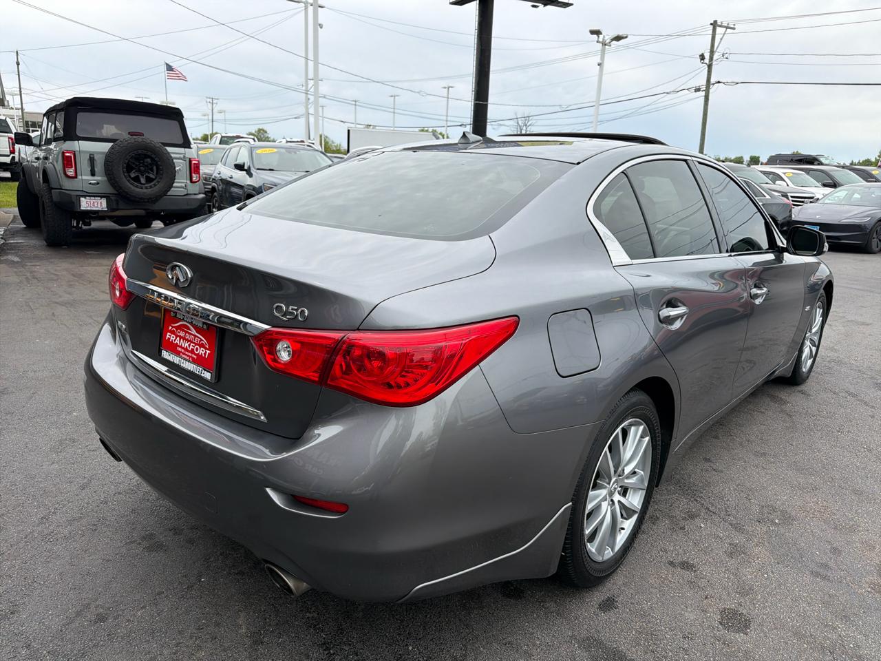 Infiniti Q50 4dr Sdn 2.0t Premium AWD 2016