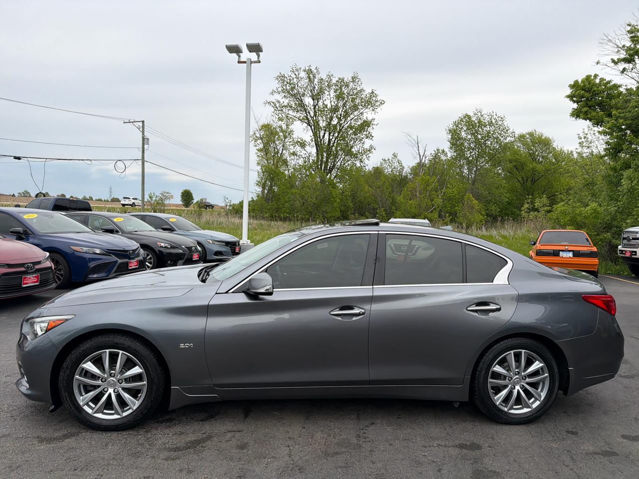Infiniti Q50 4dr Sdn 2.0t Premium AWD 2016