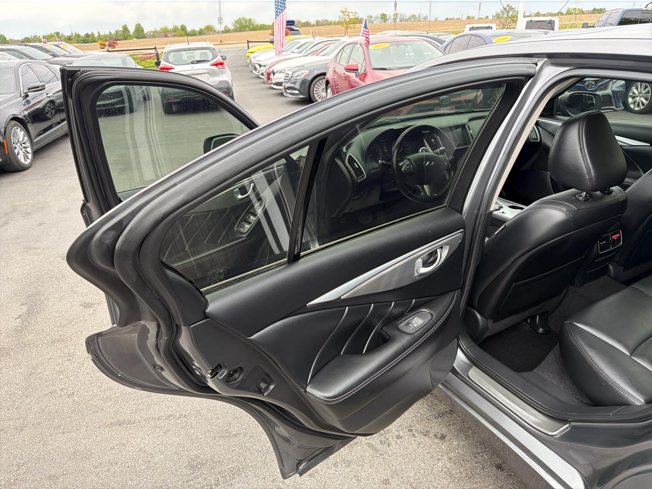 Infiniti Q50 4dr Sdn 2.0t Premium AWD 2016
