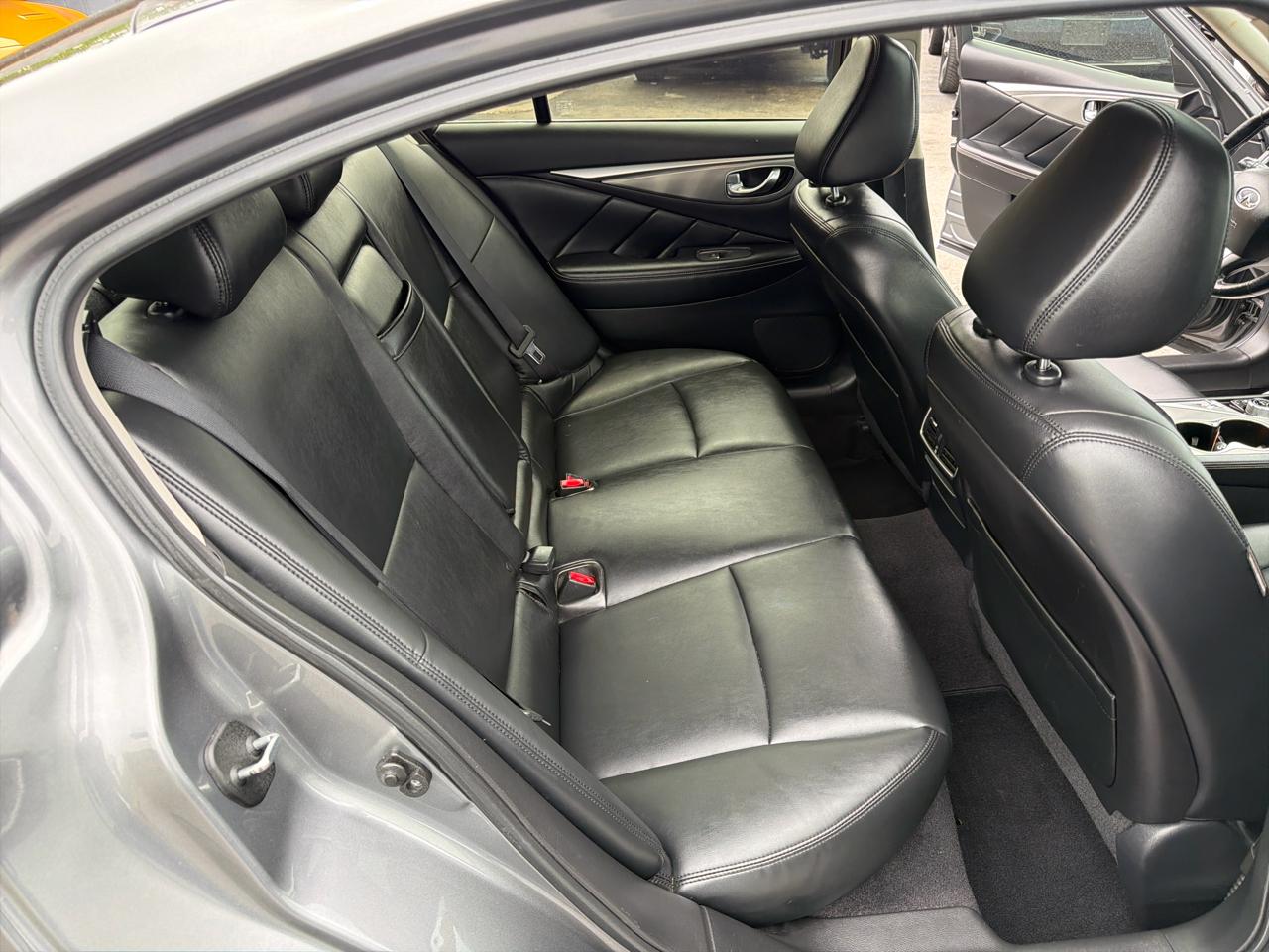 Infiniti Q50 4dr Sdn 2.0t Premium AWD 2016