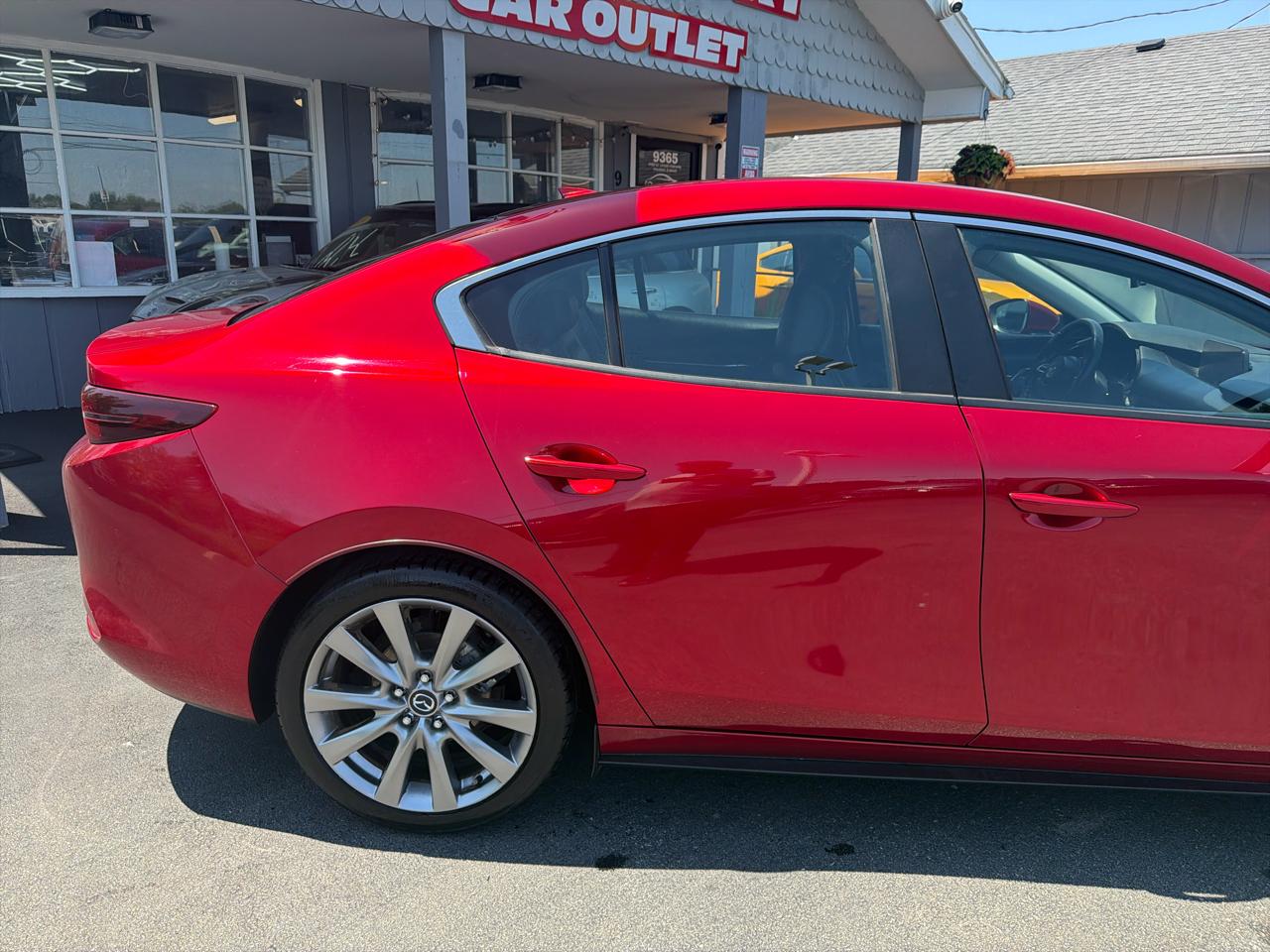 Mazda Mazda3 Sedan FWD w/Preferred Pkg 2019