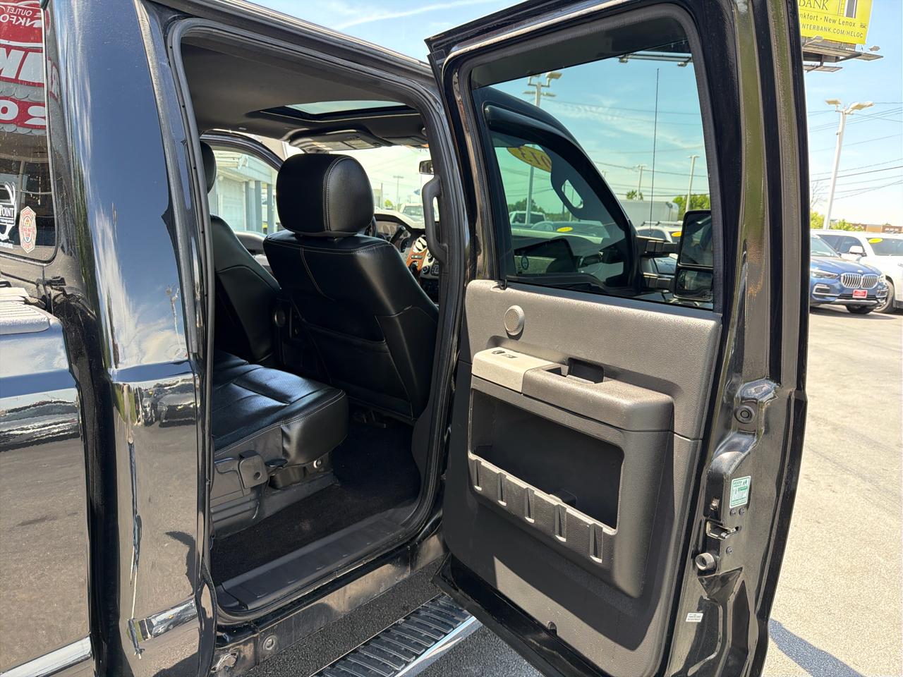 Ford Super Duty F-250 SRW 4WD Crew Cab 156" Lariat 2013