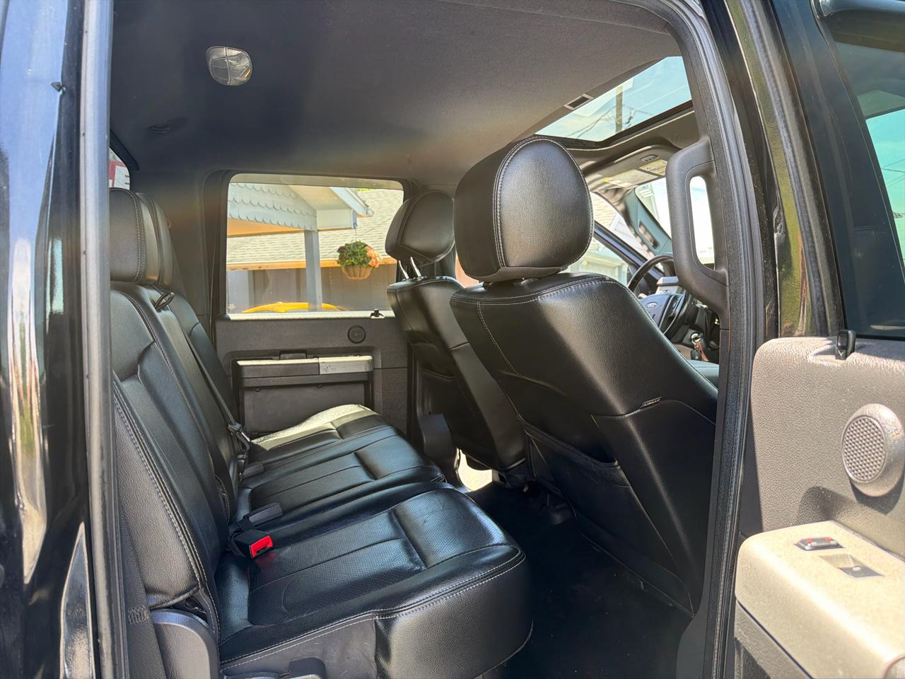 Ford Super Duty F-250 SRW 4WD Crew Cab 156" Lariat 2013