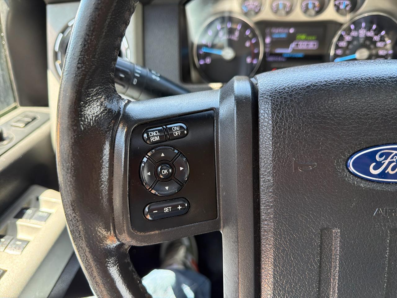 Ford Super Duty F-250 SRW 4WD Crew Cab 156" Lariat 2013