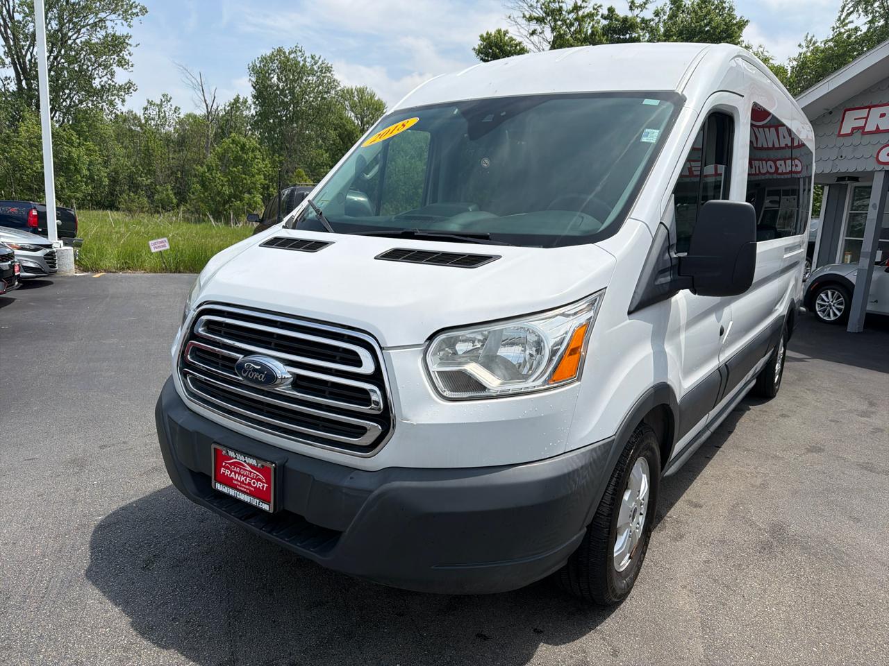 Ford Transit Passenger Wagon T-350 148" Med Roof XLT Sliding RH Dr 2018