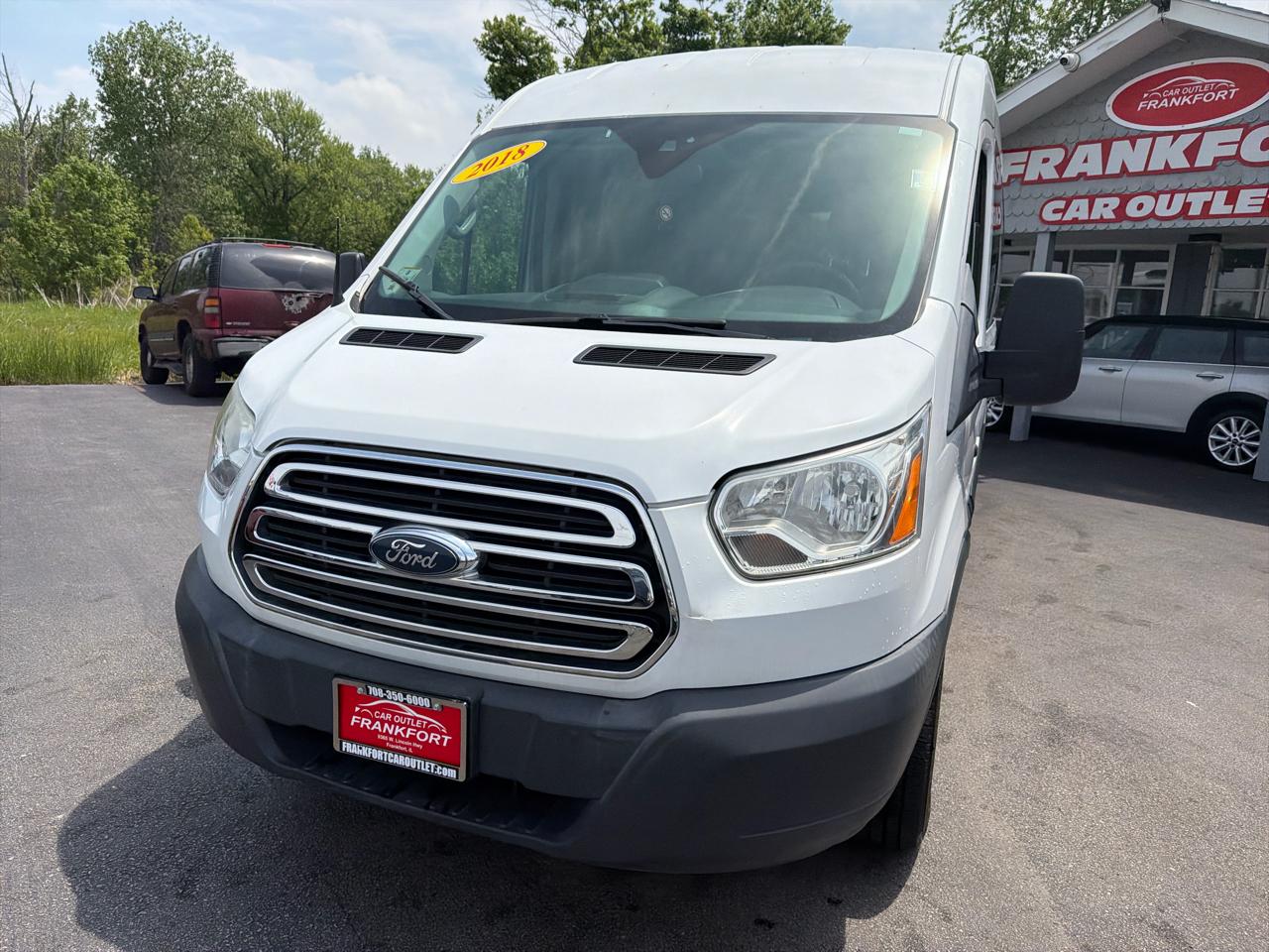 Ford Transit Passenger Wagon T-350 148" Med Roof XLT Sliding RH Dr 2018