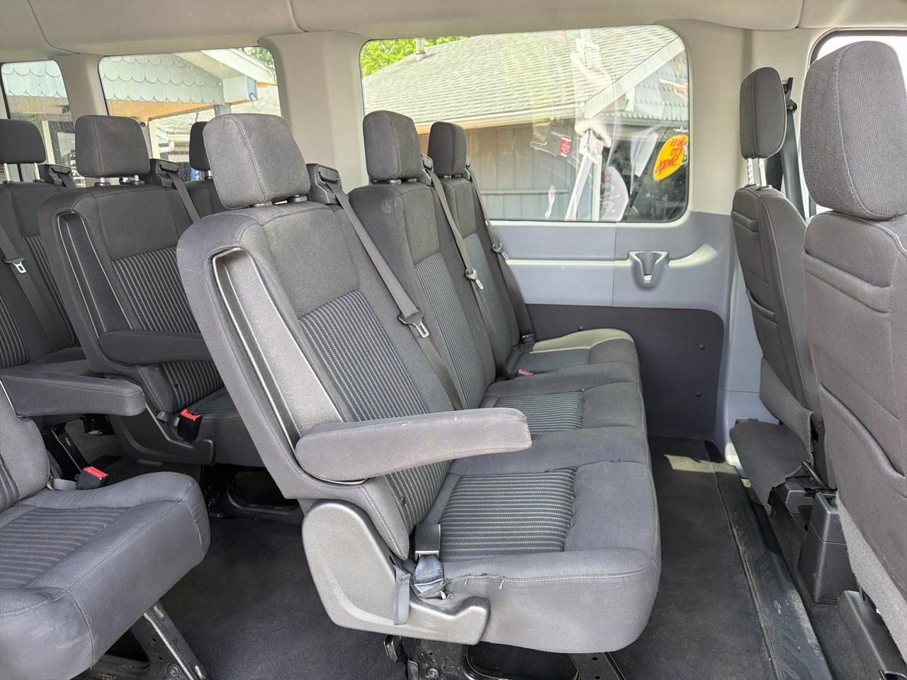 Ford Transit Passenger Wagon T-350 148" Med Roof XLT Sliding RH Dr 2018
