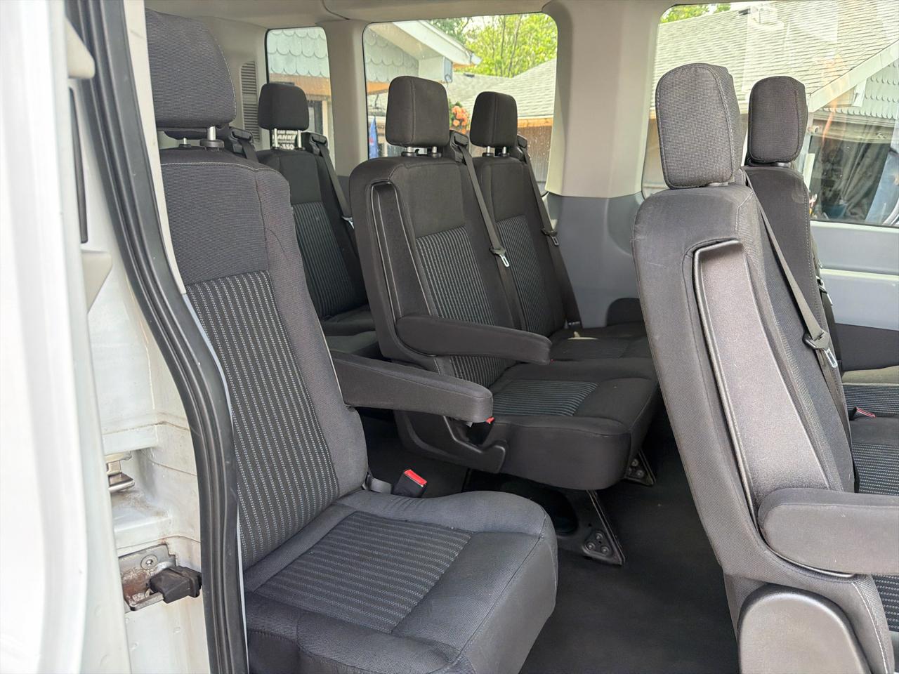 Ford Transit Passenger Wagon T-350 148" Med Roof XLT Sliding RH Dr 2018