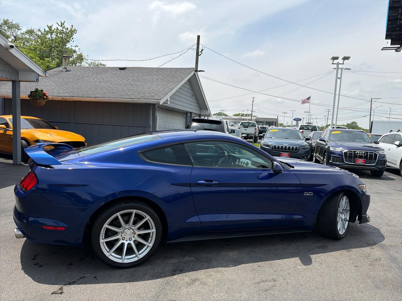 Ford Mustang 2dr Fastback GT Premium 2016
