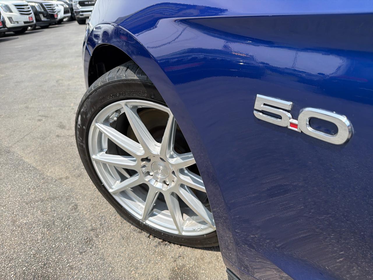 Ford Mustang 2dr Fastback GT Premium 2016