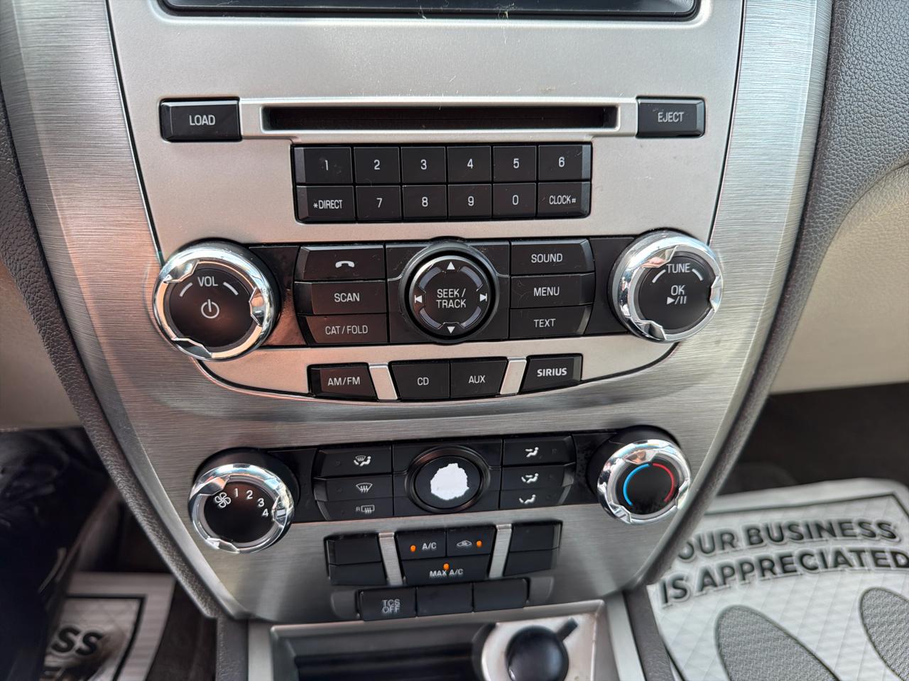 Ford Fusion 4dr Sdn SE FWD 2011