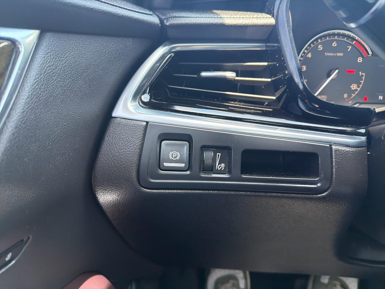 Cadillac XT6 FWD 4dr Premium Luxury 2021