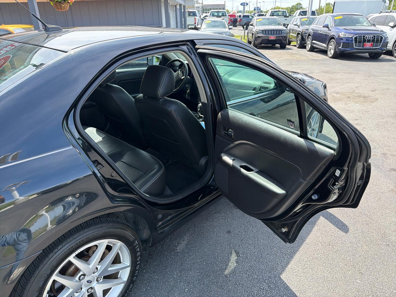 Ford Fusion 4dr Sdn SEL FWD 2011