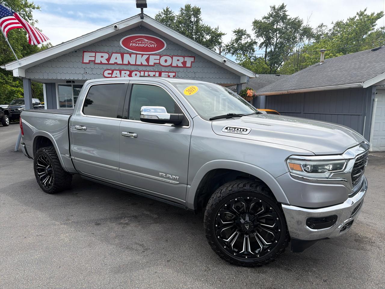 RAM 1500 Limited 4x4 Crew Cab 5'7" Box 2019