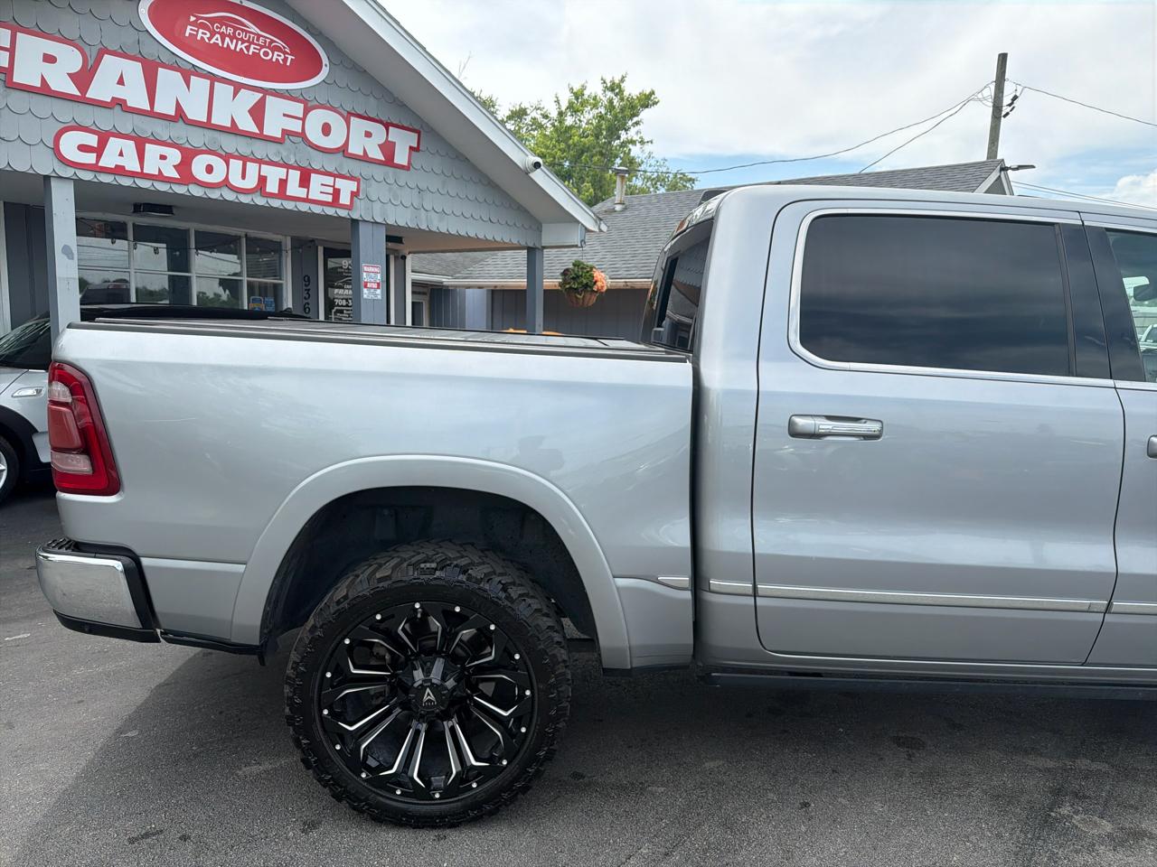RAM 1500 Limited 4x4 Crew Cab 5'7" Box 2019