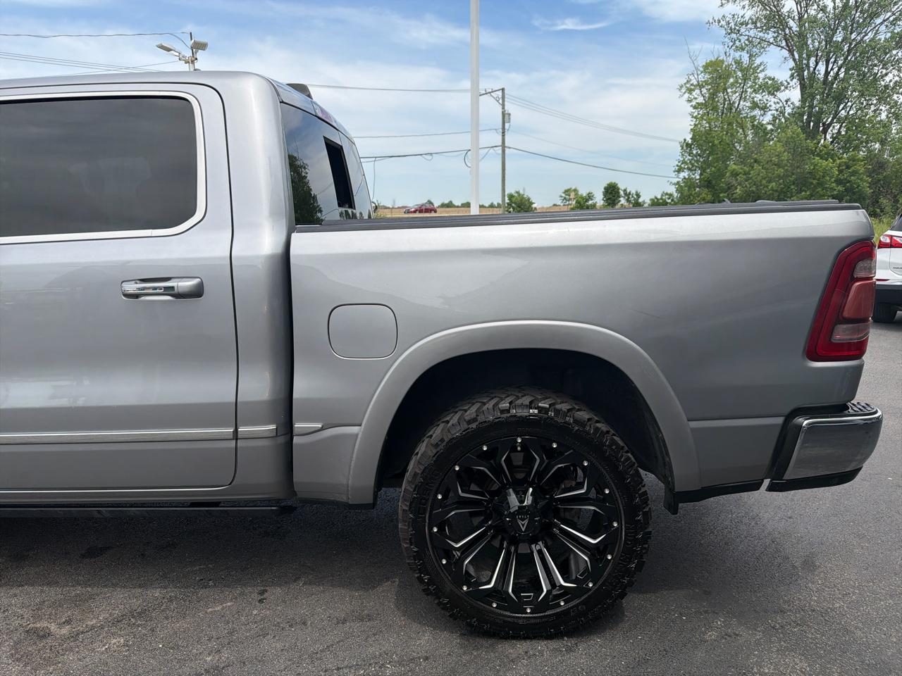 RAM 1500 Limited 4x4 Crew Cab 5'7" Box 2019