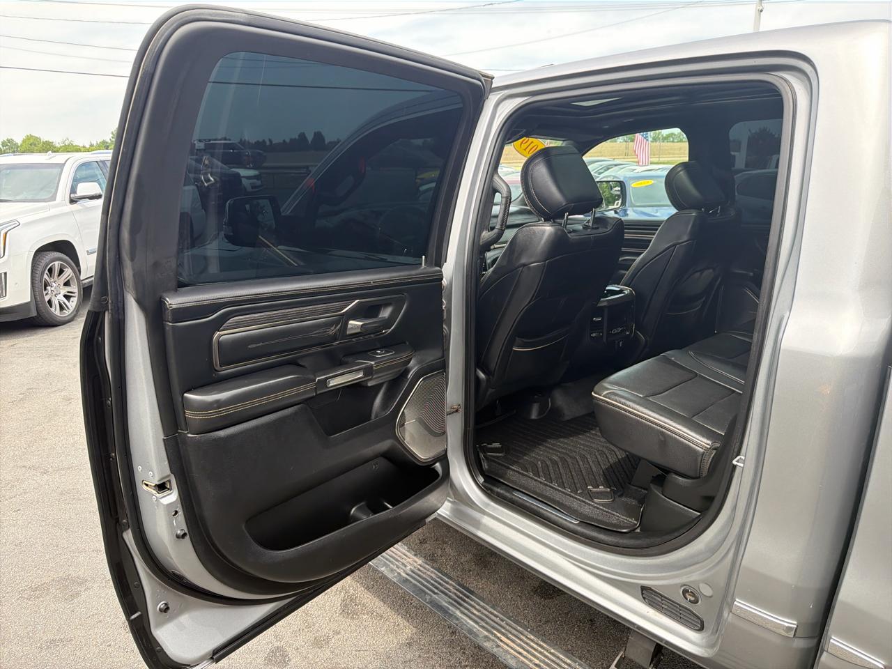 RAM 1500 Limited 4x4 Crew Cab 5'7" Box 2019