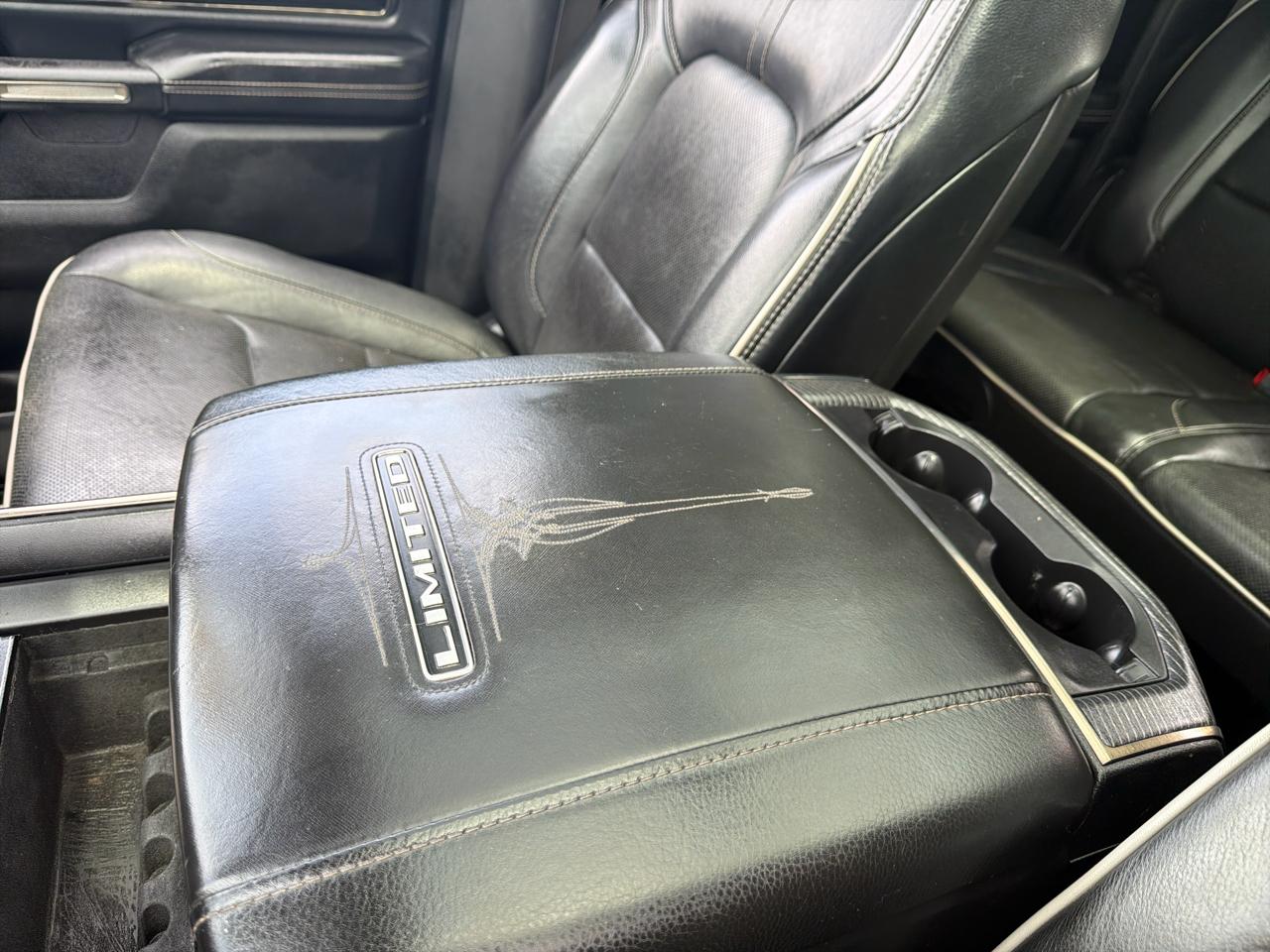 RAM 1500 Limited 4x4 Crew Cab 5'7" Box 2019
