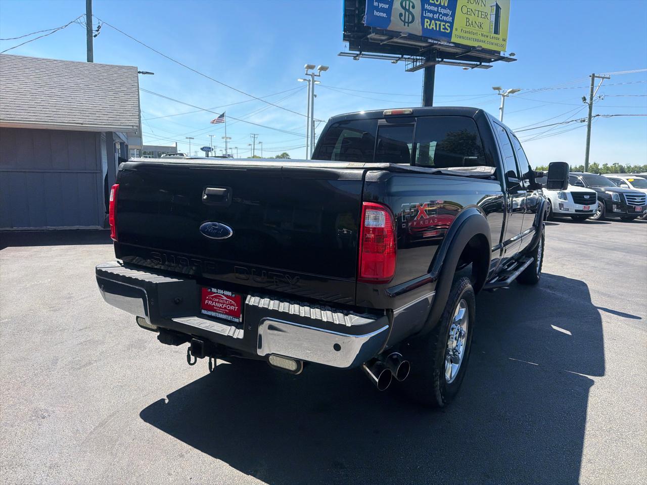 Ford Super Duty F-350 SRW 4WD Crew Cab 156" Lariat 2011