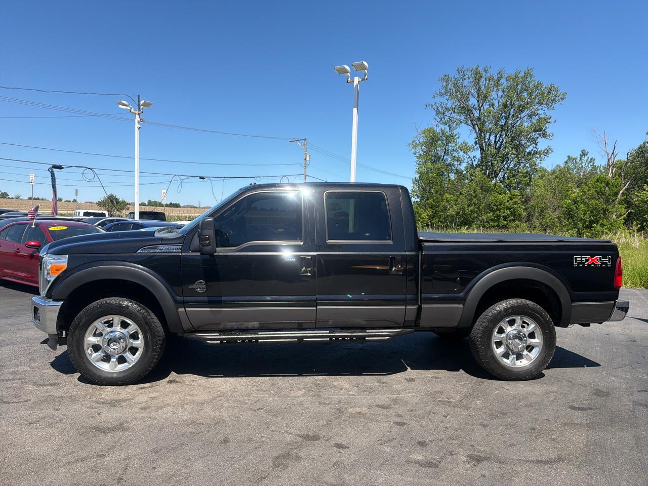 Ford Super Duty F-350 SRW 4WD Crew Cab 156" Lariat 2011