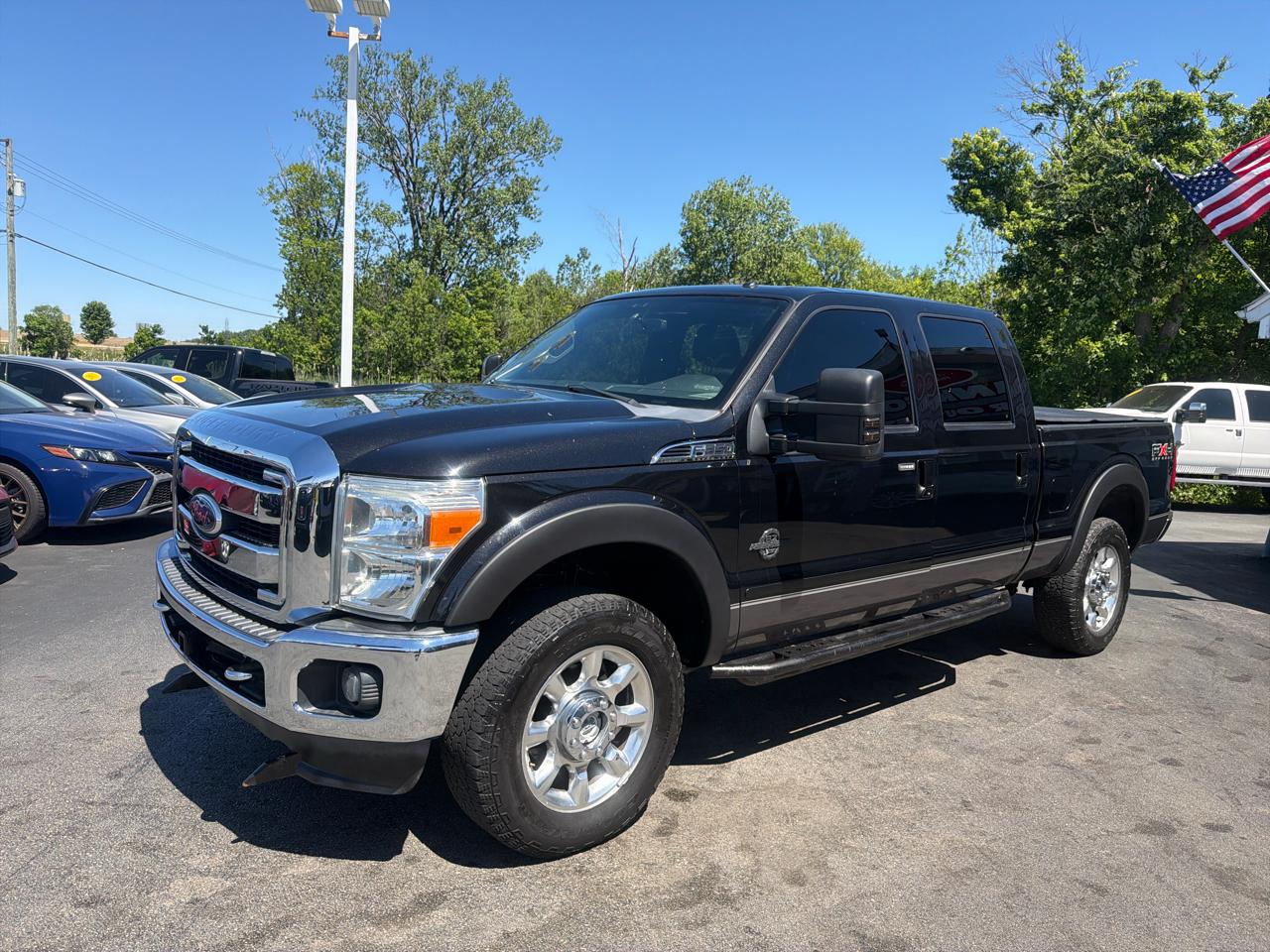 Ford Super Duty F-350 SRW 4WD Crew Cab 156" Lariat 2011