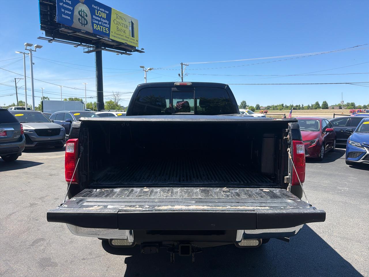 Ford Super Duty F-350 SRW 4WD Crew Cab 156" Lariat 2011