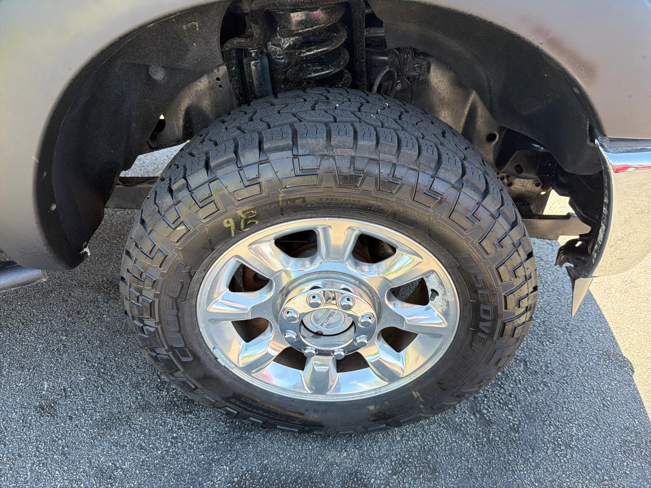 Ford Super Duty F-350 SRW 4WD Crew Cab 156" Lariat 2011