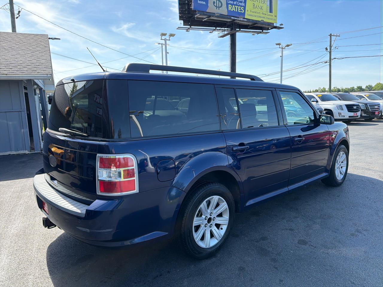 Ford Flex 4dr SE FWD 2011